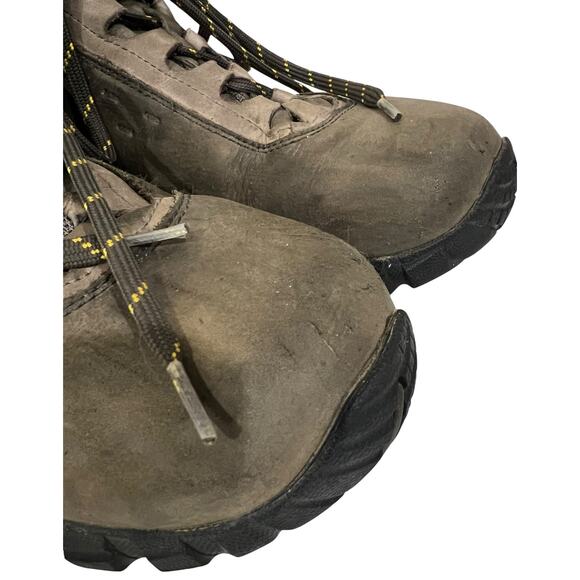 Vasque 7420 Talus UltraDry Leather Hiking Boots Men\'s Size 12M Vibram Soles main image 9